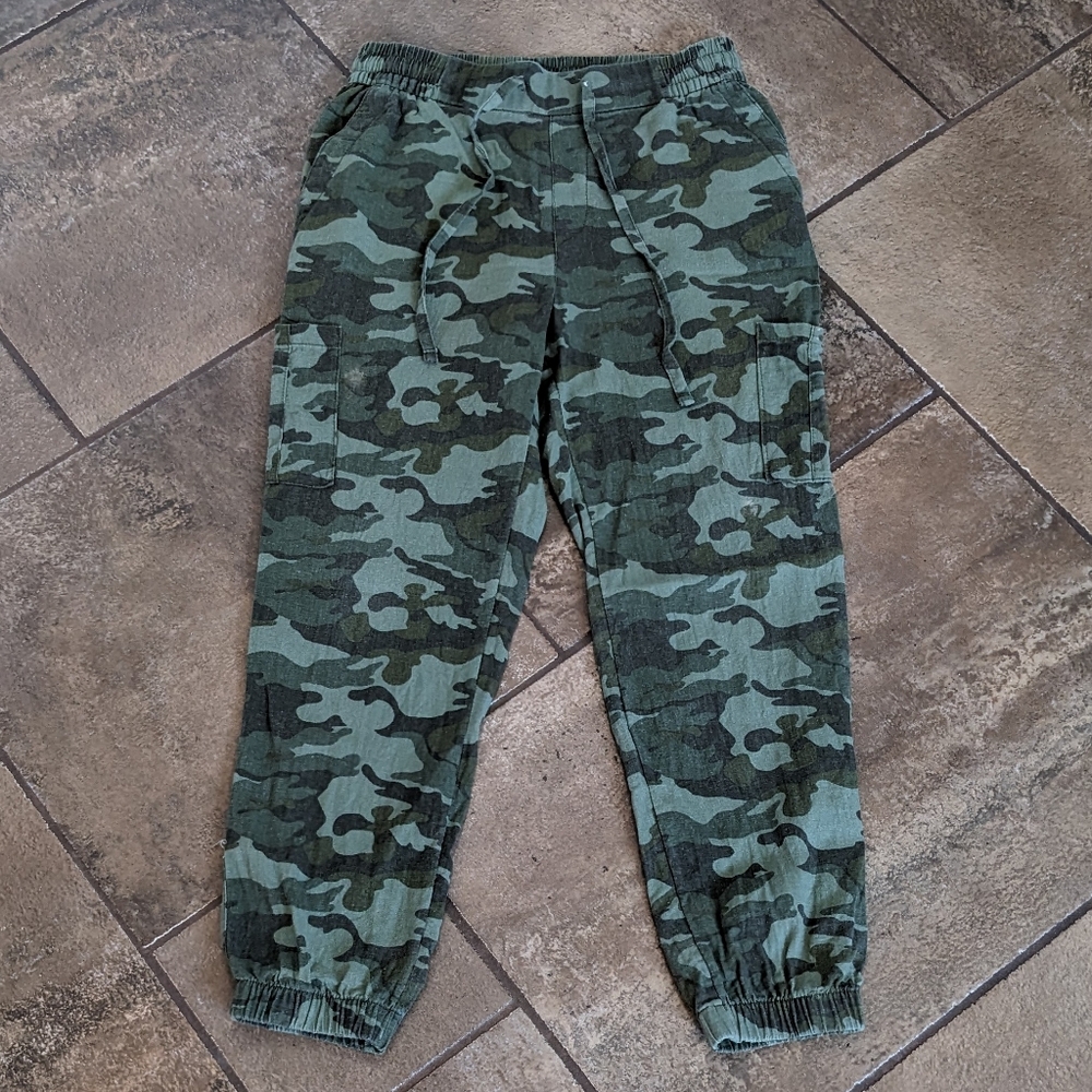 Old Navy Tapered Jogger Casual School Army Y2K Baddie Pants Size S Olive Camo